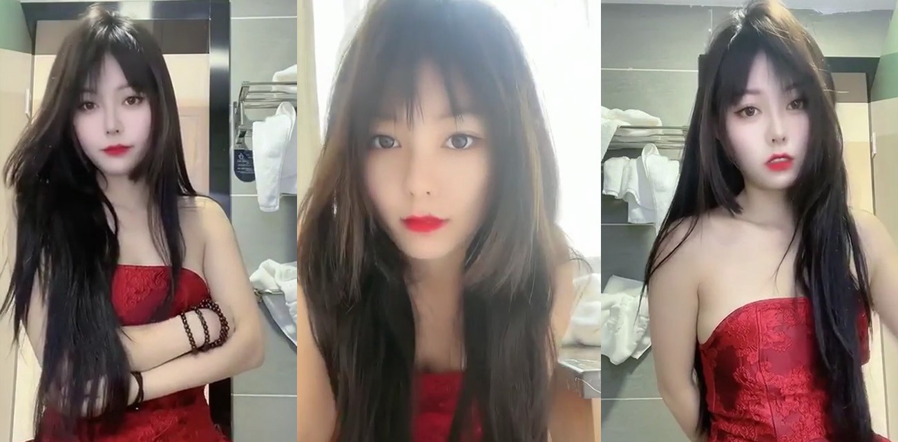 酒吧认识的小姐姐 红裙性感身材一流 高颜值长腿小骚货 回家后竟发来自慰视频！